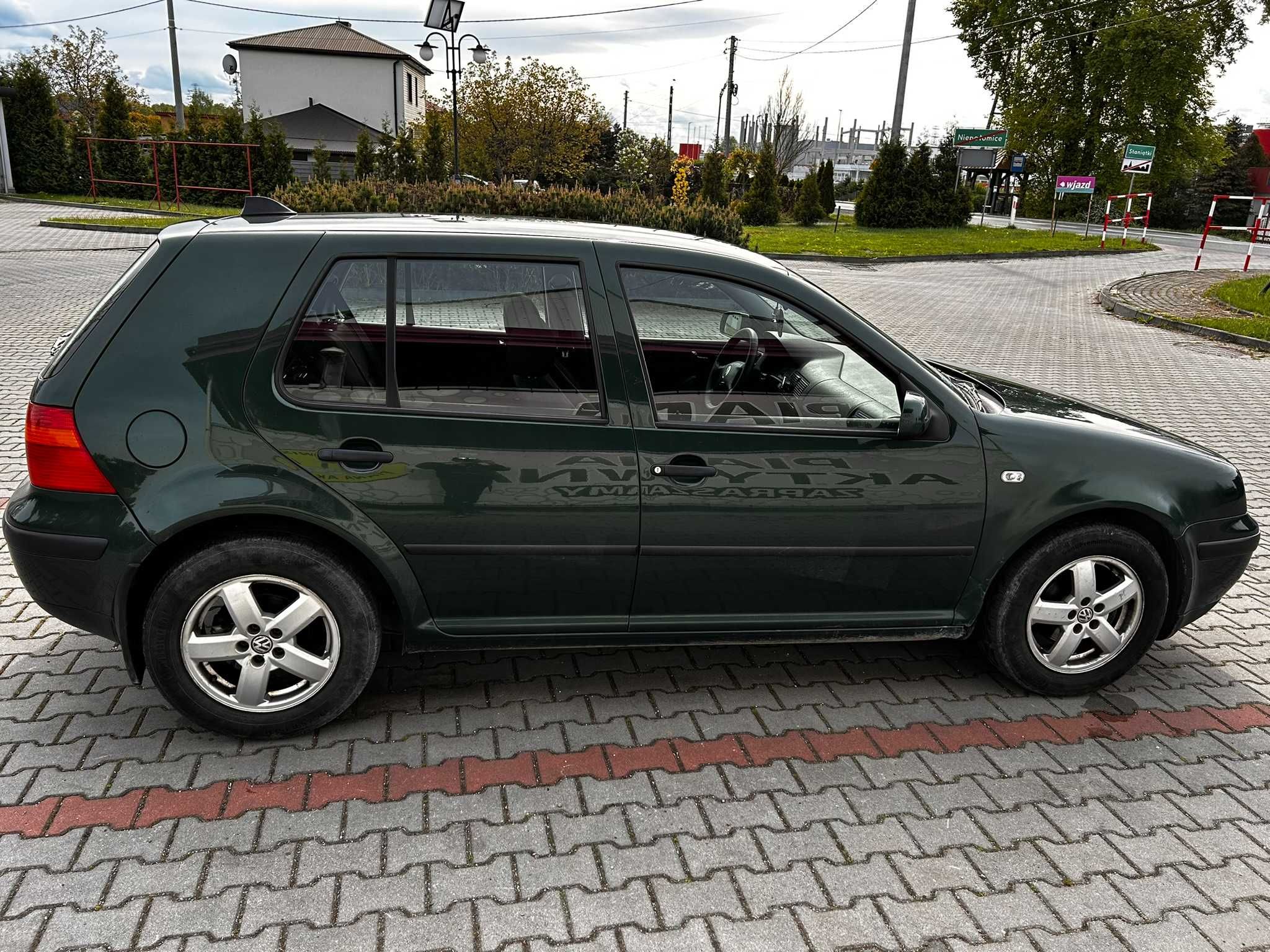 VW golf 4 1.4 dobry stan