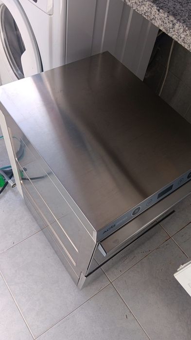 Maquina de lavar copos e chavenas industrial