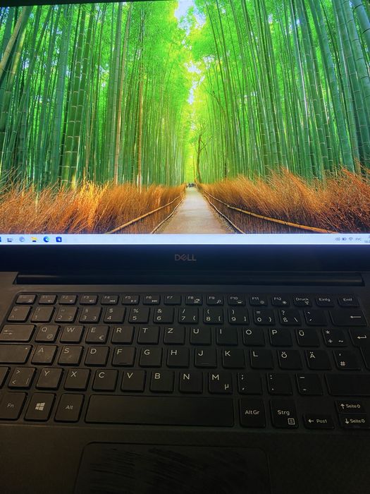 Продам Dell xps 7590 i 9 4K