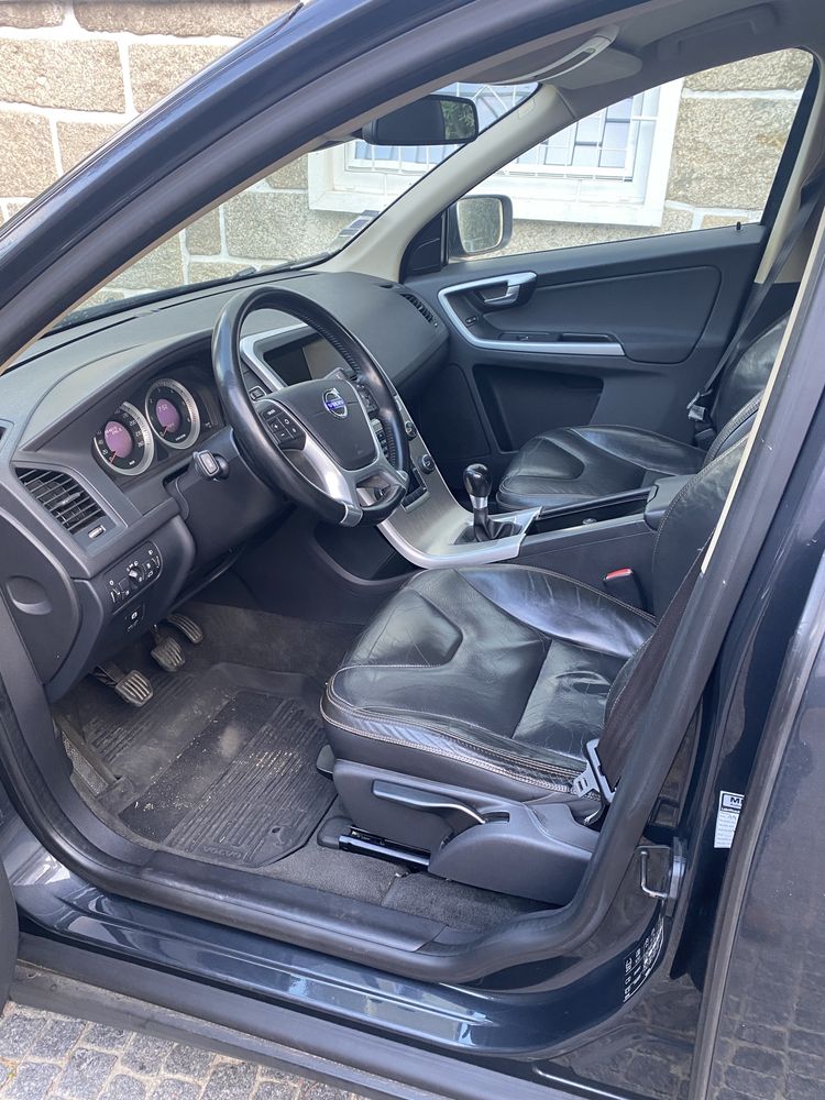 Volvo XC60 drive