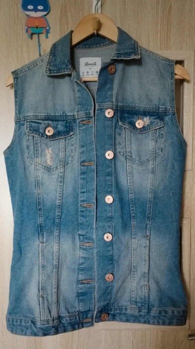 Przecierana kamizelka dzinsowa