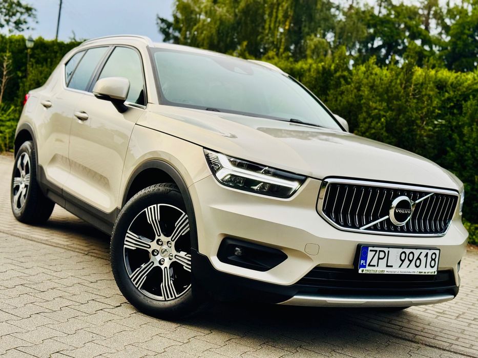 Volvo XC 40 INSCRIPTIN Full Led Virtual Skóra Kamera Radar El.Hak Alu A.Pasa S.Lus