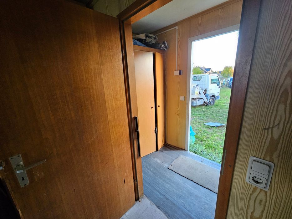 Kontener biurowy / budowlany / mieszkalny 3x6m – gotowy do użytku!