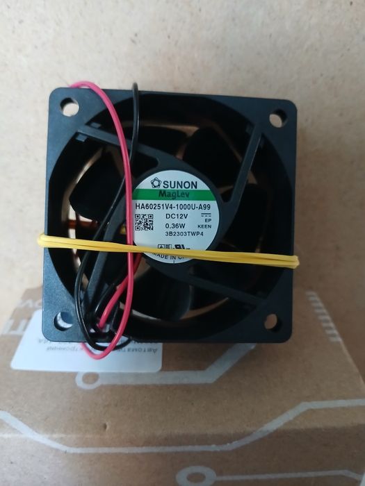 Вентилятори нові Sunon  12V  MF60251V2-1000U-A99