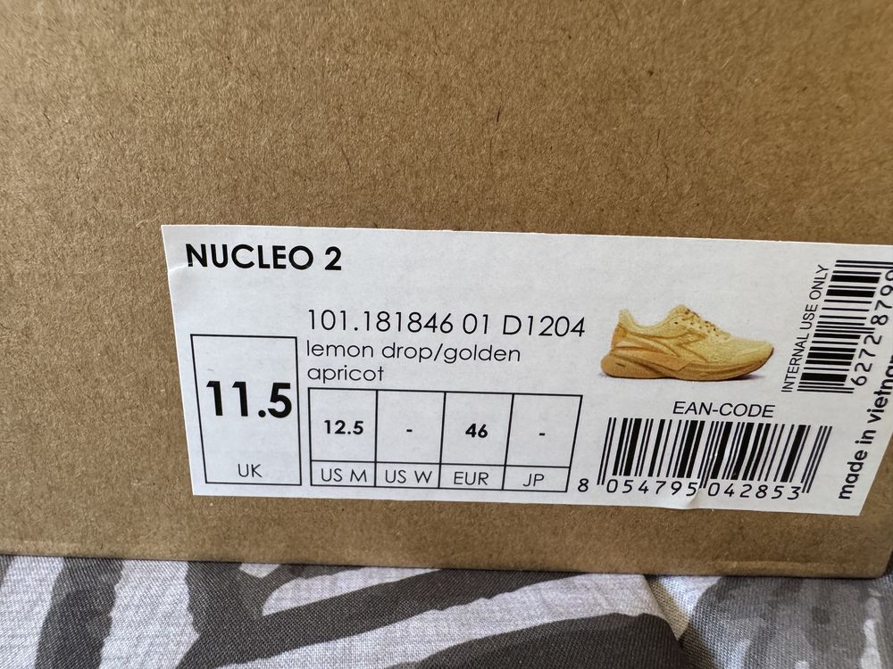 Diadora Nucleo 2