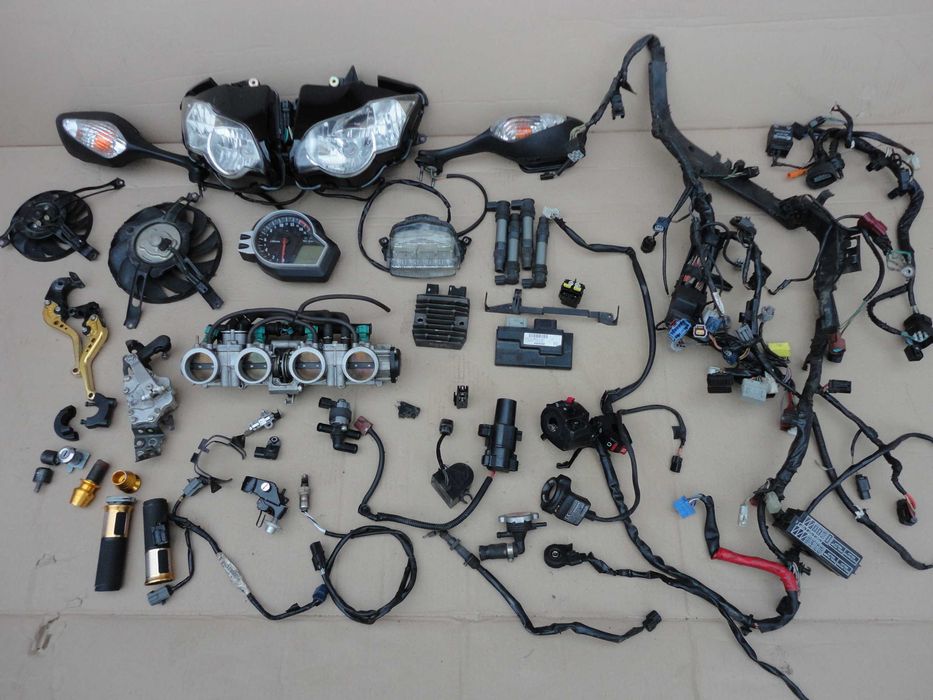 Honda CBR 1000 rr 2008 вентилятор проводка инжектор мозги реле датчик