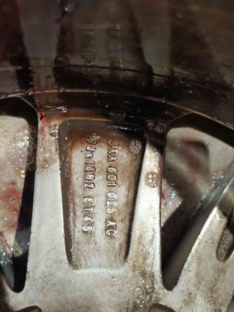 Felgi r 16 passat b7
