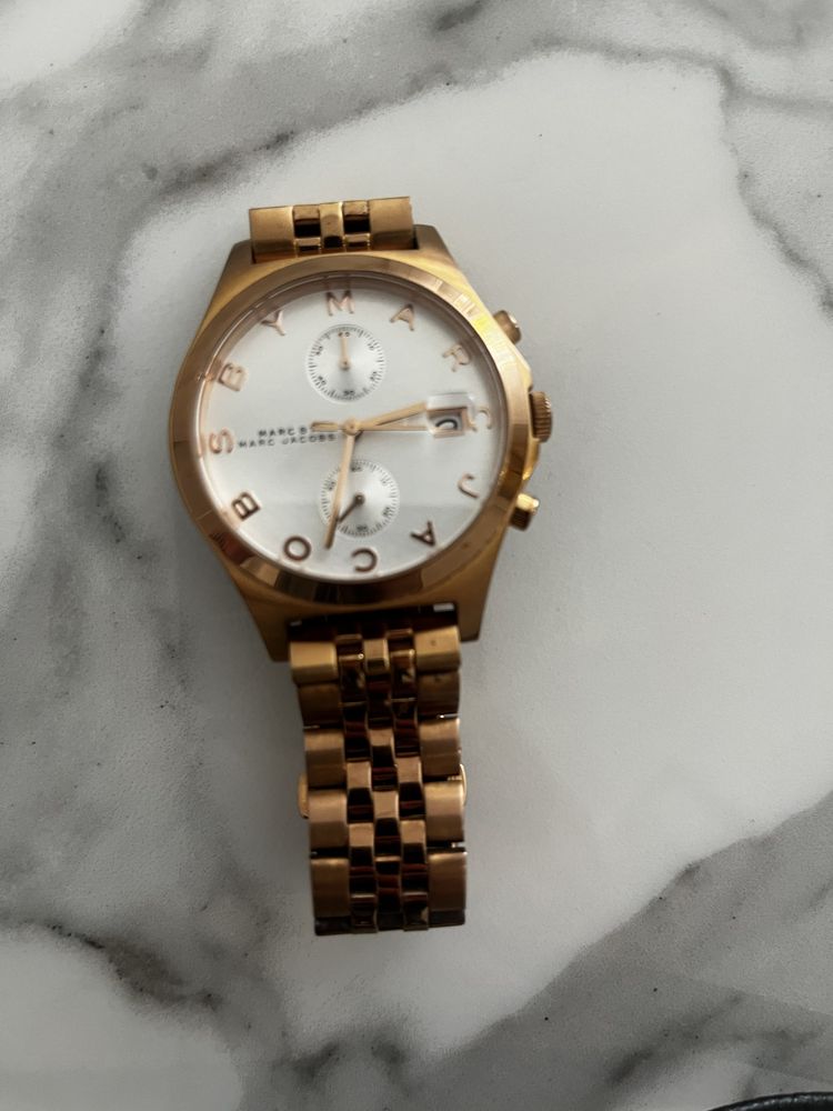 Marc by Marc Jacobs zegarek złoty