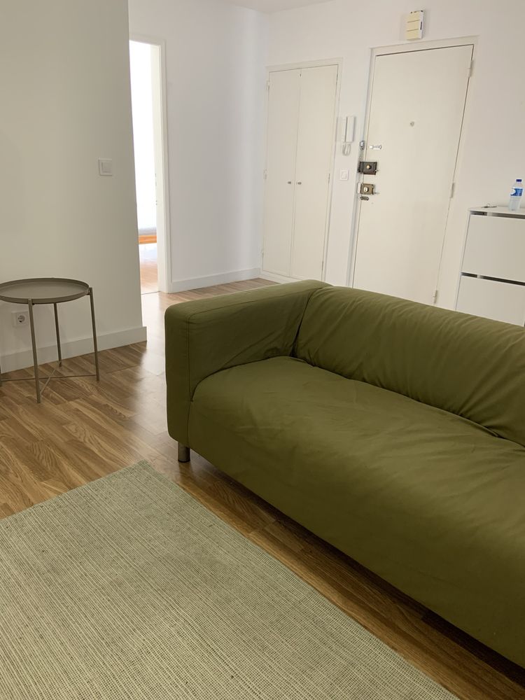 Sofa C180 x L89