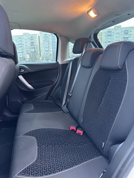 Продам Citroen C3 2010