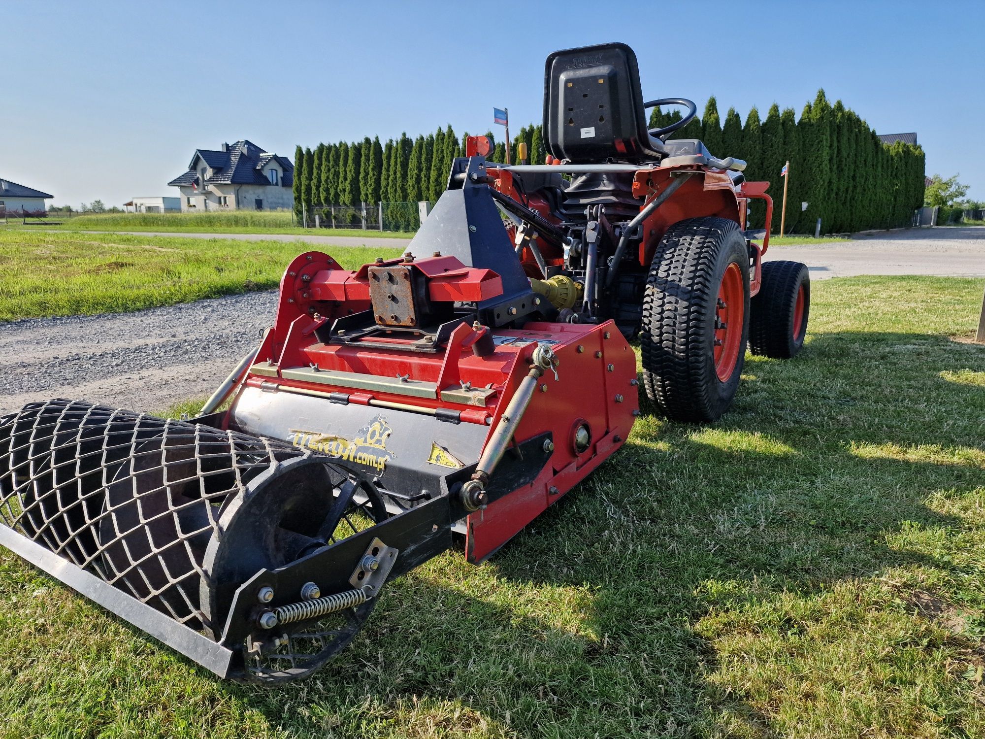 Traktor kubota 1410 z osprzętem