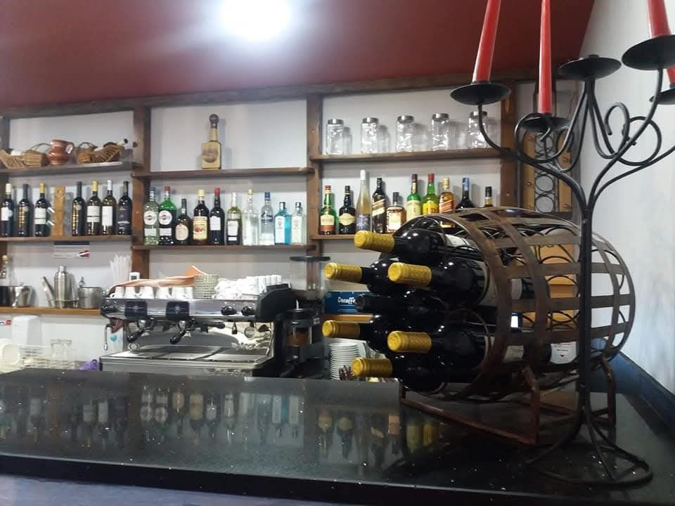 trespasse de café- totalmente equipado- 30.000 €
