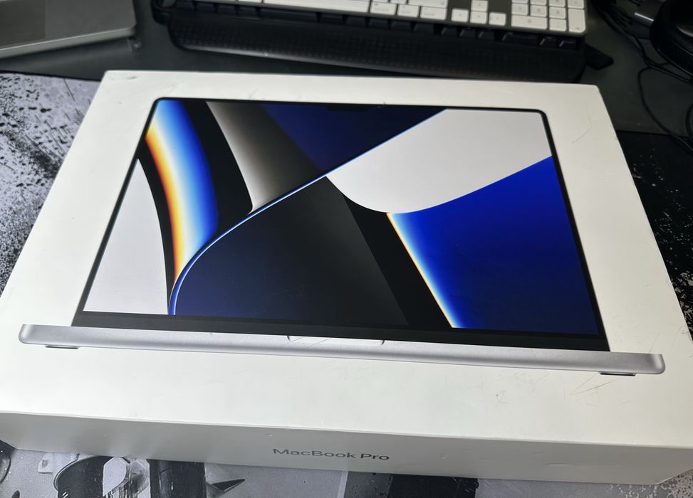 MacBook Pro 16 m1 pro 32/512 MDM