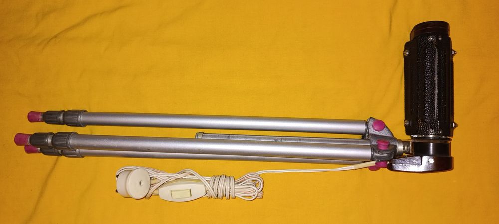 Торшер осветитель Лофт. Кино-фото прожектор + штатив. Накамерный свет.