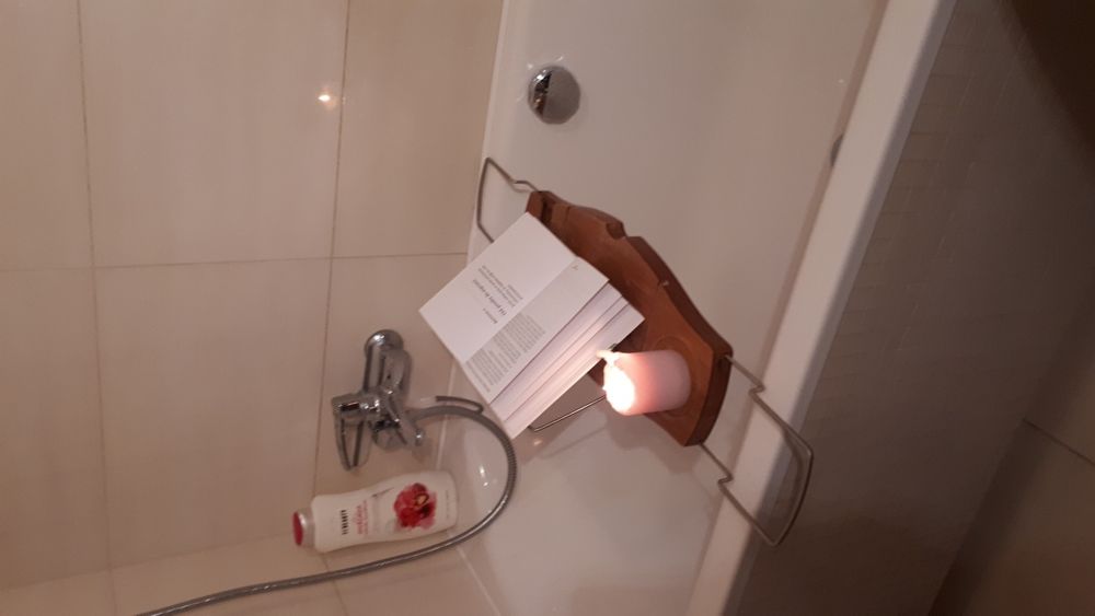 Nadstawka na wannę