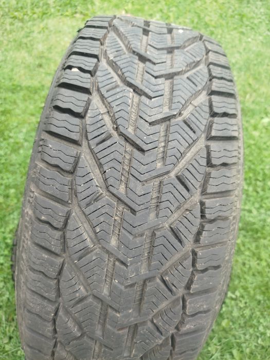 Opony zimowe 18..