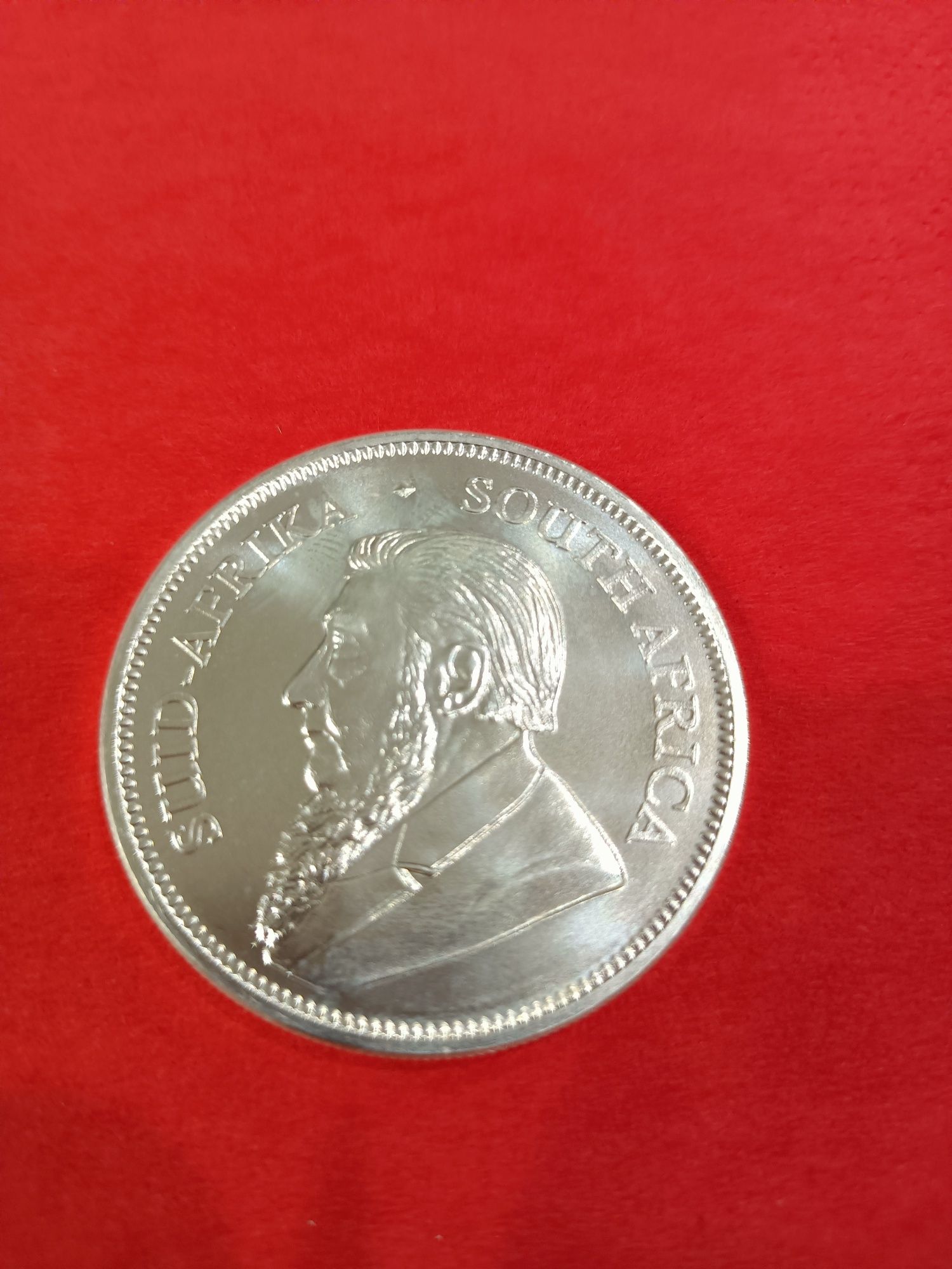 Срібна монета, проба 999