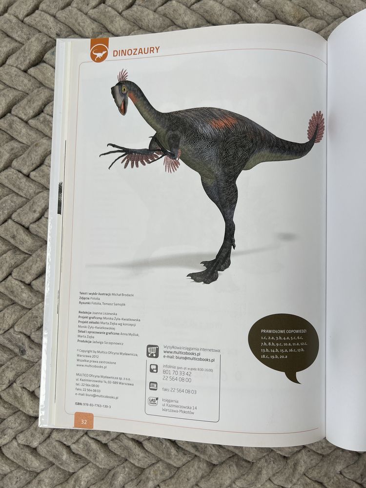 Dinozaury - Wszystko jest ciekawe Przyroda - Książka, quiz i dyplom