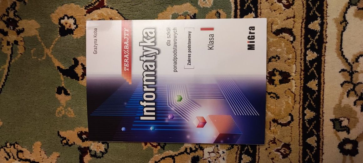 Podręcznik do informatyki.