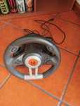Volante Krom para jogos