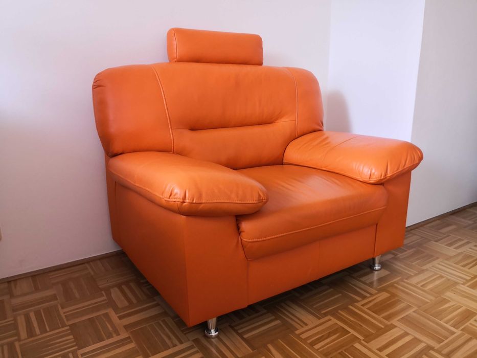 Продаю кожаный угловой диван Helvetia - кресло Agata Meble.