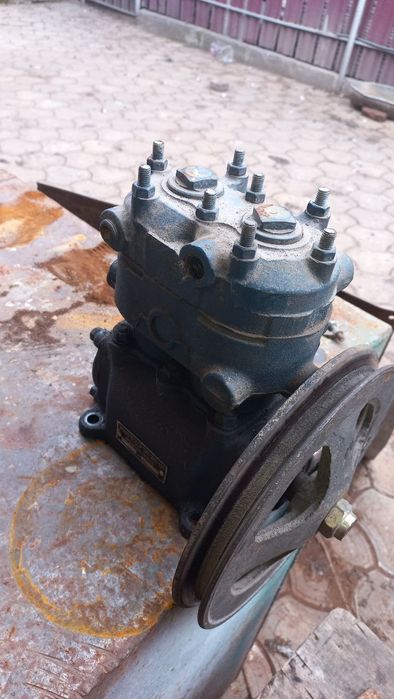 Компресор ЗІЛ 130 (в наявності 3шт)
