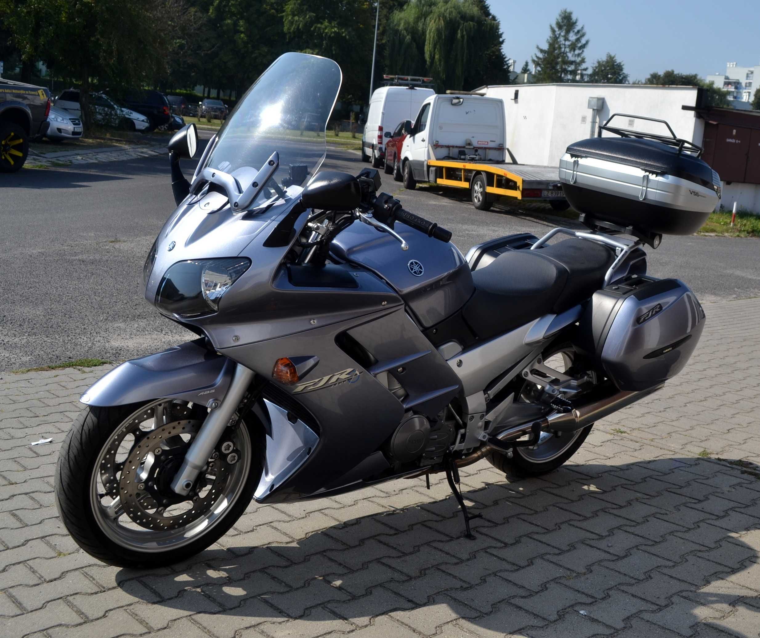 Yamaha FJR 1300 tylko 31 tys. km przebiegu 3 kufry idealna 2004 r.