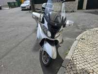 Suzuky Burgman 650 impecável