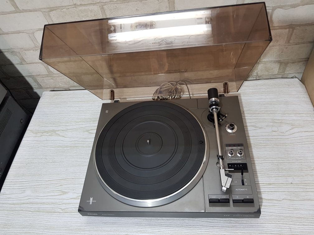 Розпродаж!Вініловий програвач  Dual/Sony/ б/у