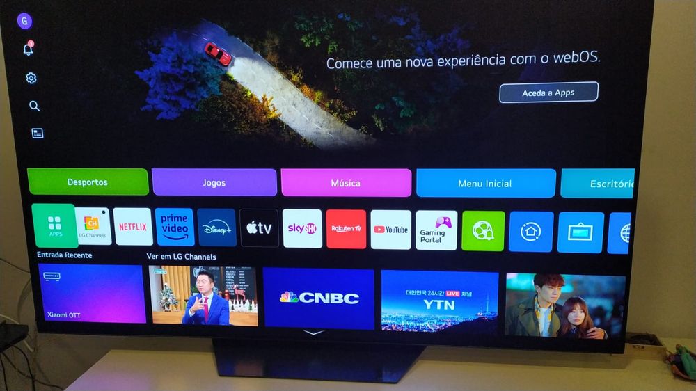 TV LG OLED 65 polegadas semi nova