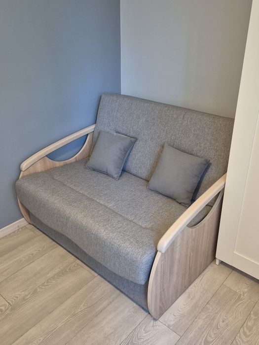 Sofa szara rozkładana jednoosobowa łóżko pojedyncze BRW