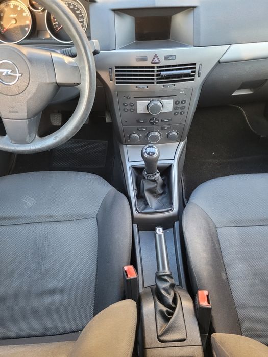 Opel Astra - económico e fiável