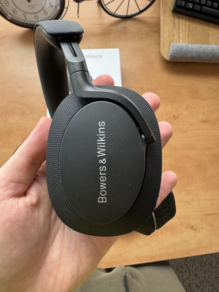 Bowers & Wilkins PX 7 S2