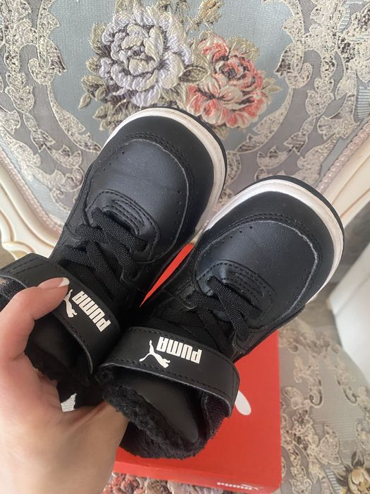 Зимові ботікі Puma , розмip 25