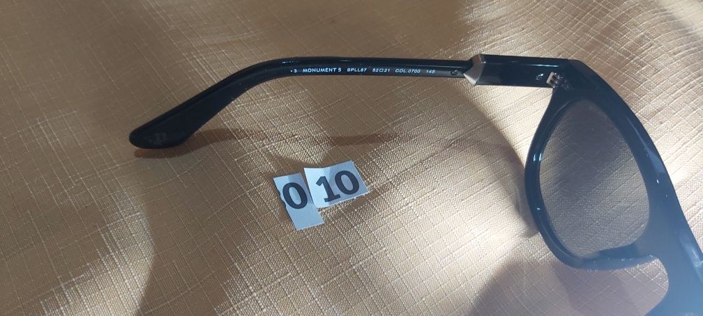 POLICE SPL 87 okulary przeciwsłoneczne 010
