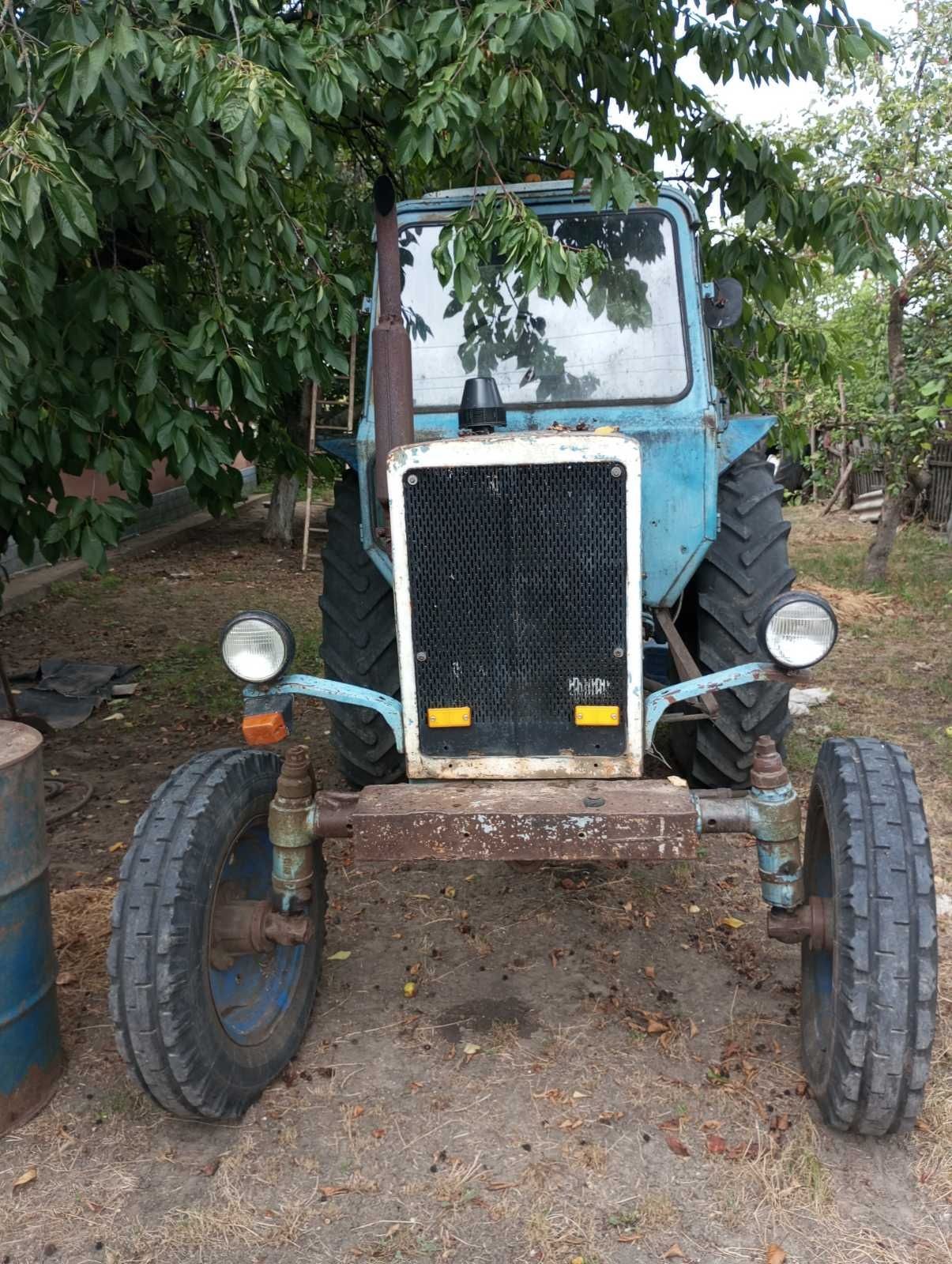 Продам трактор мтз