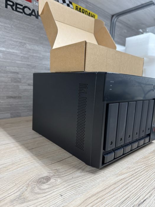 Абсолютно новий Qnap TVS-h674T nas сервер i5/32gb