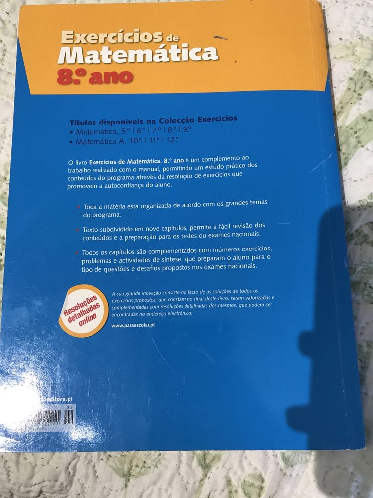 Livro de exercícios de Matemática