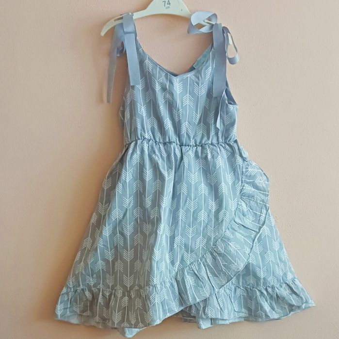 Сукня святкова на дівчинку 116-122