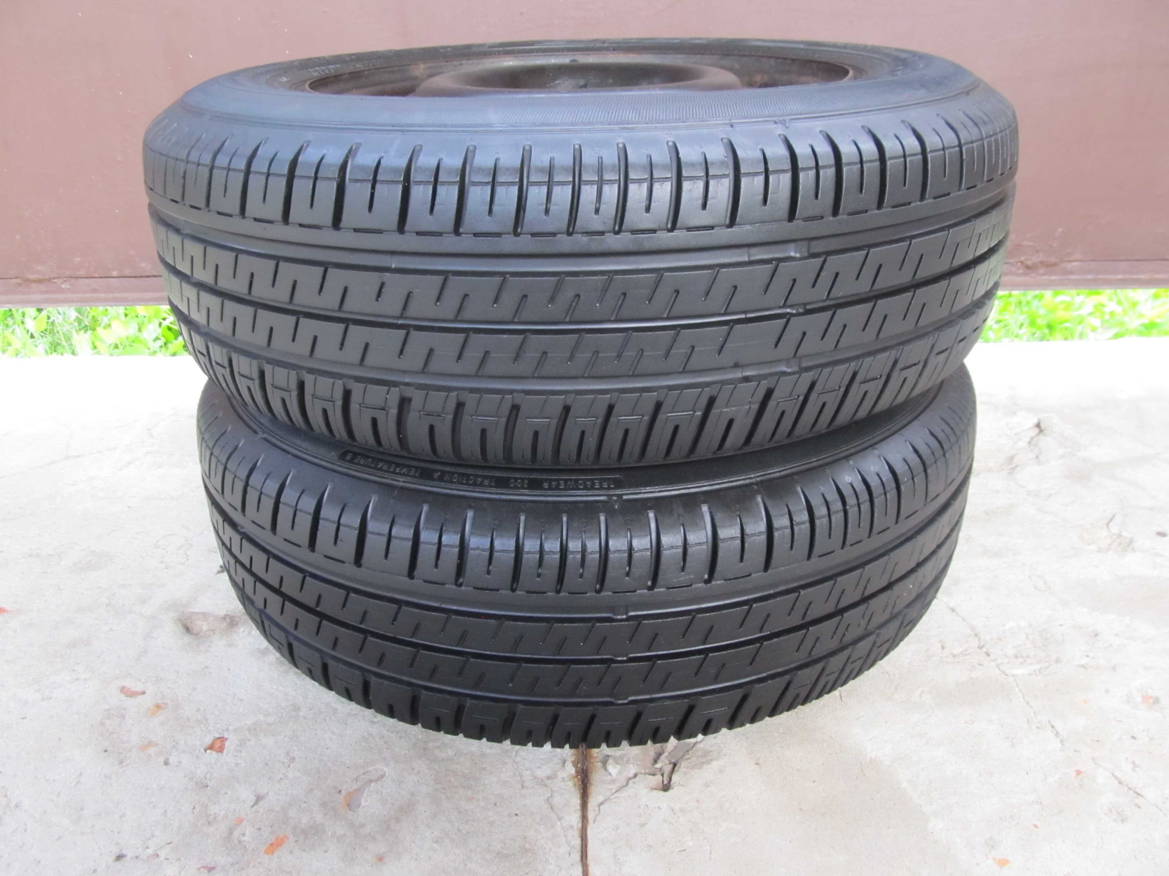 Колеса в сборе Диски 4x100 Резина Dunlop SP-30 175 70 R13 82T  7 мм