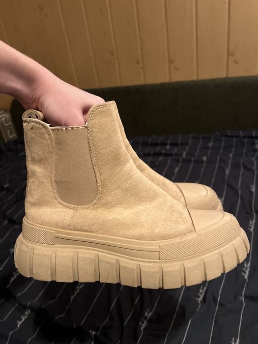 Ботинки осенние