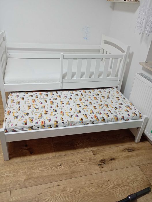 Łóżko dwupiętrowe z szufladami. 2 materace w zestawie