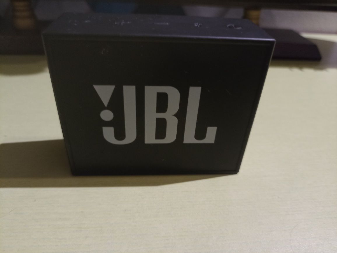 JBL GO 1 – Głośnik Bluetooth z ładowarką – Stan bardzo dobry