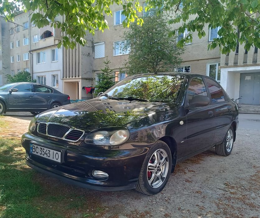 Ланос 1.6 2009 седан