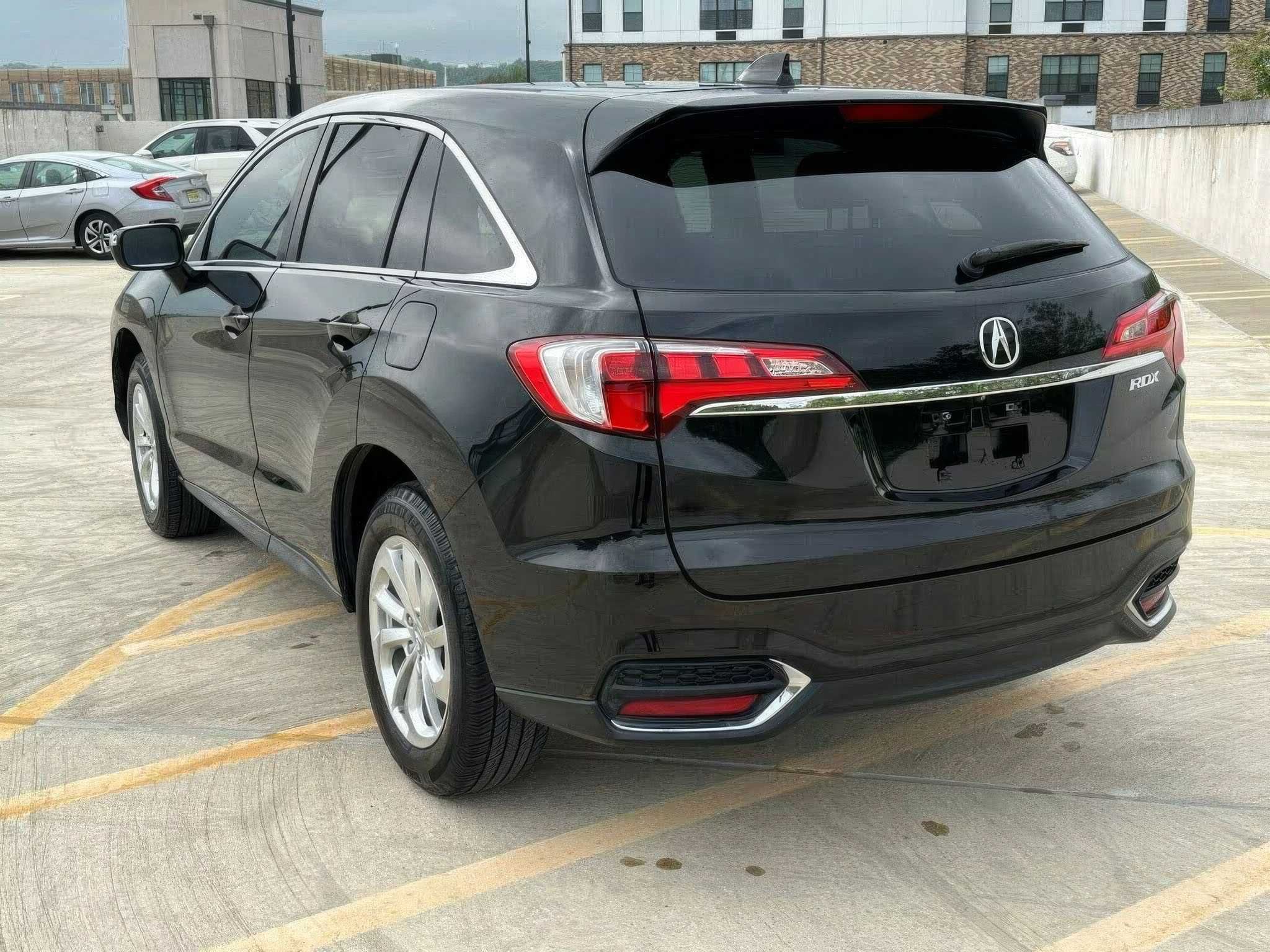 Acura	RDX	   	2017