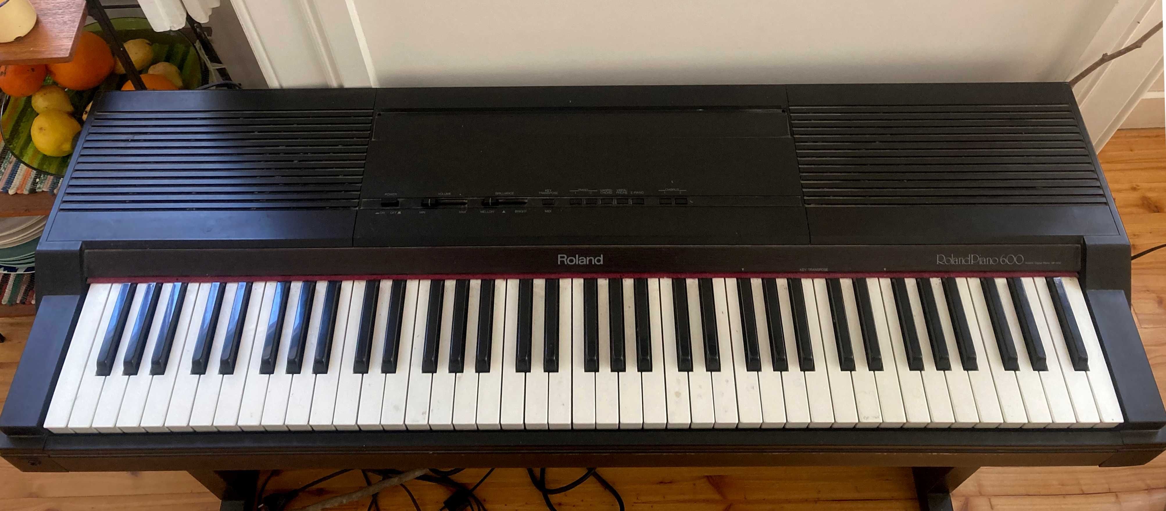 Roland Digital Piano HP-600