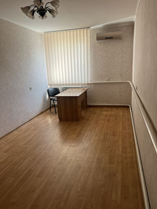 Оренда офісу 18кв.м. Севастопольська пл.