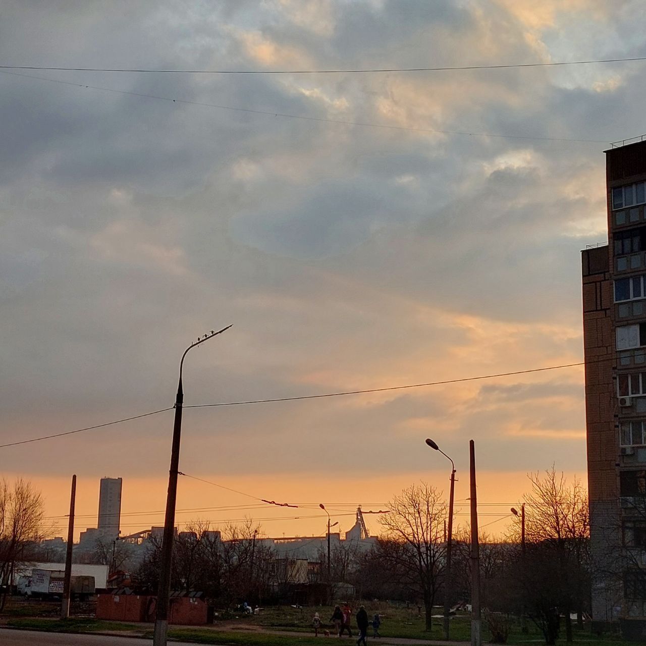 Самостійність Починається З Квартири. Однушка На Юності.