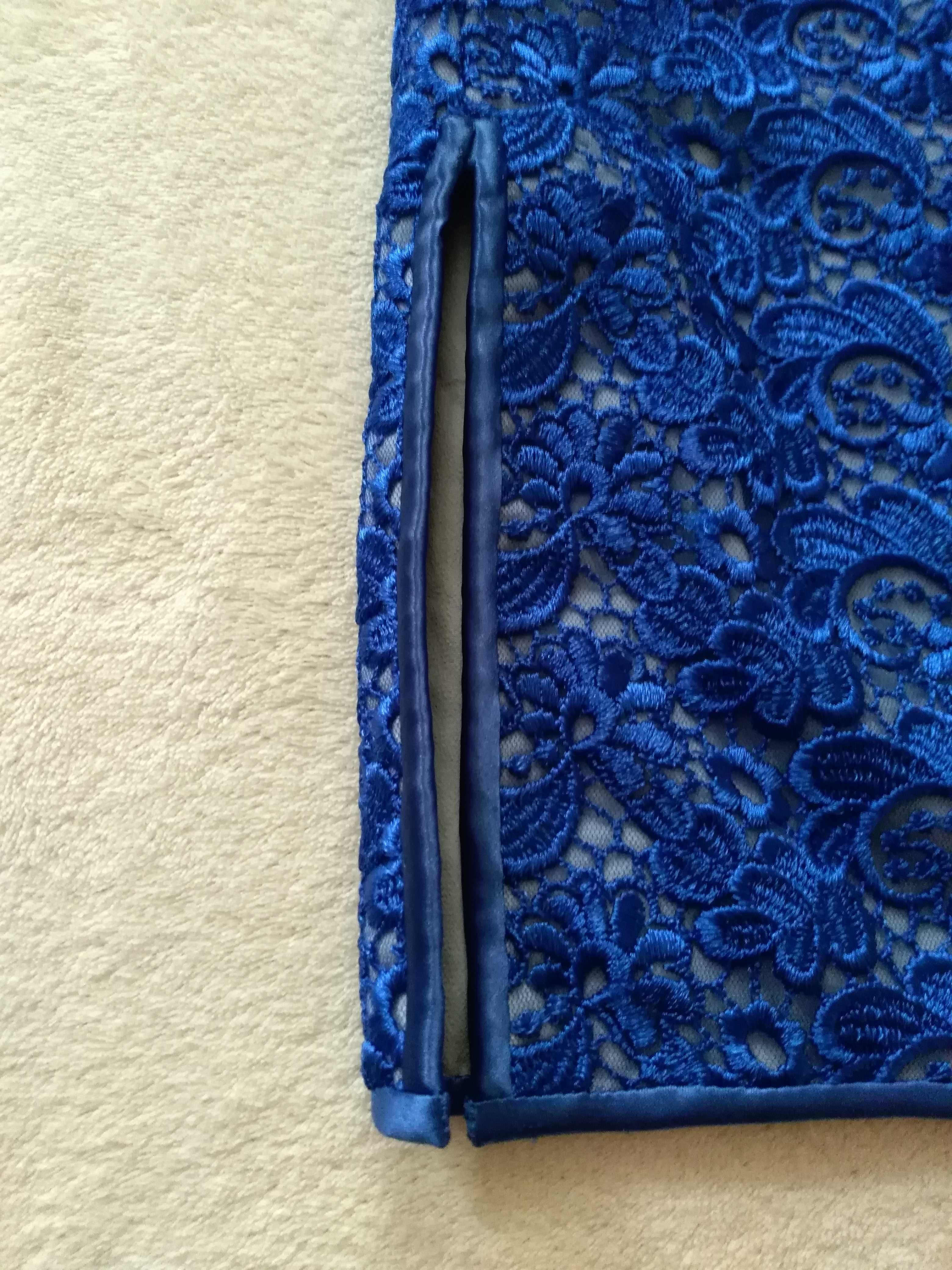 Niebieska sukienka z bolerkiem komplet na różne okazje haft na tiulu