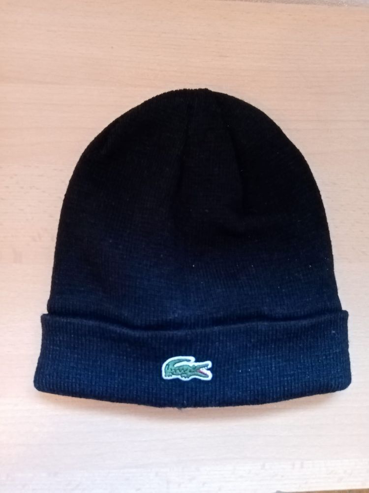 Gorro lacoste preto